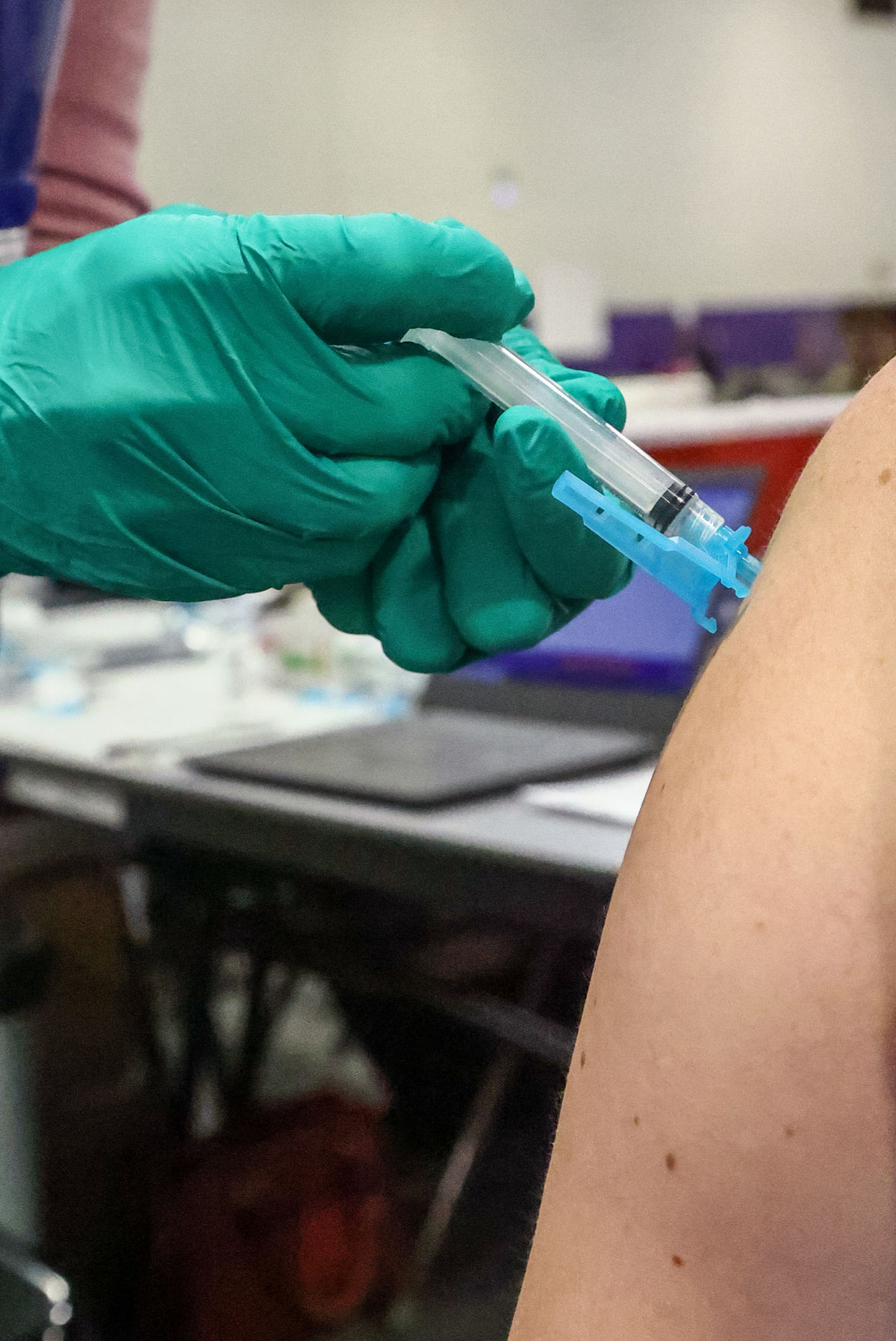 Mass vaccination clinic held at Merrillville High School